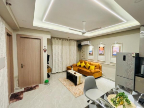 Luxe- Luxury Studio Apartment